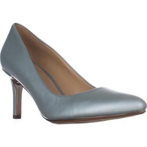 EUC Naturalizer Natalie Pumps. Sz 8